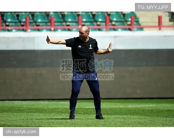 中立球规则详解及裁判判罚标准解析